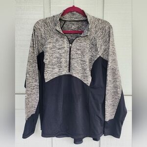 Reebok Women's Black and Gray Half-Zip Sweatshirt
